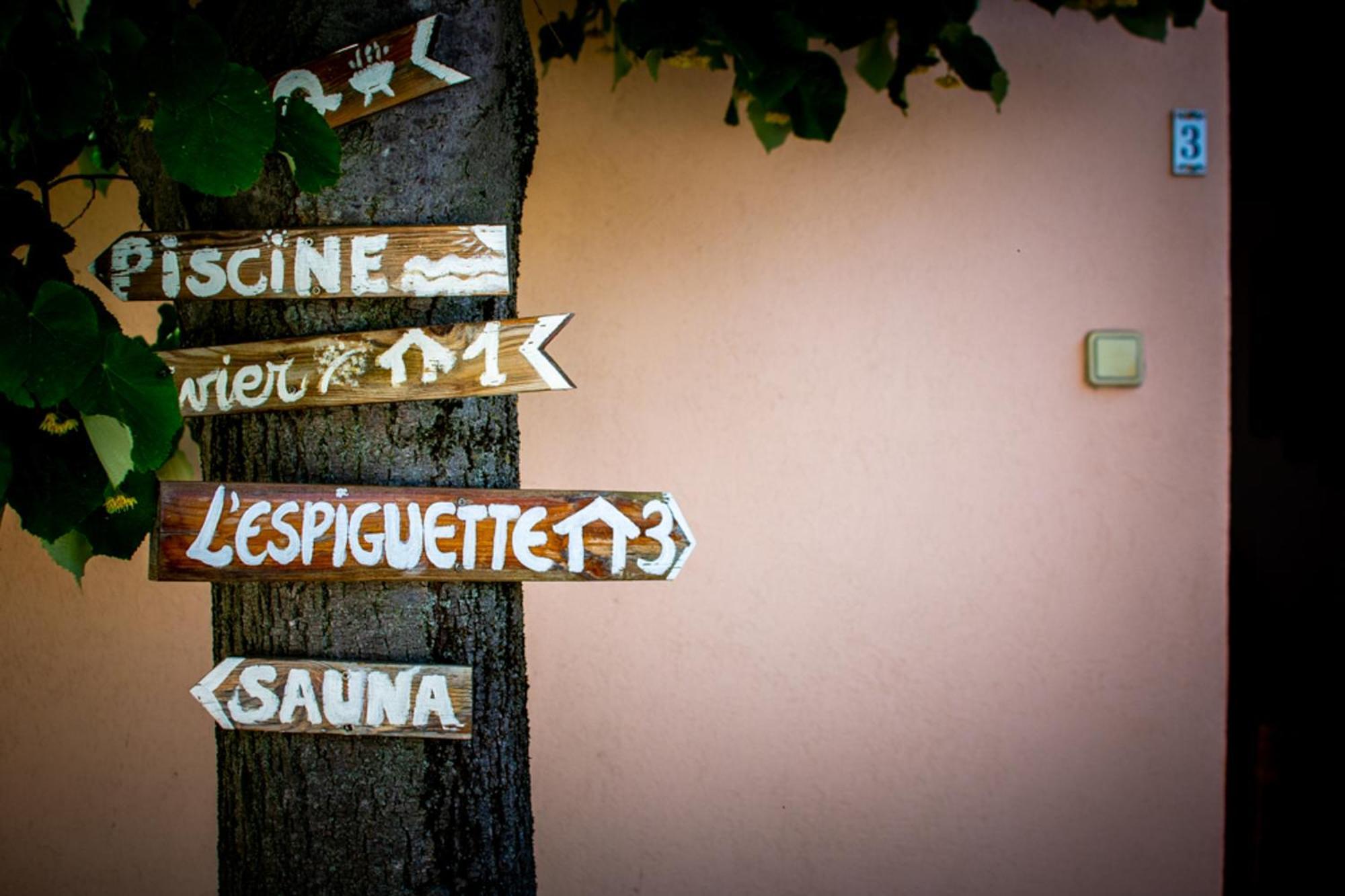 Les Bougainvillees De Camargue Villetelle Номер фото